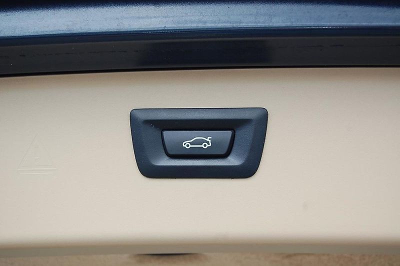 BMW Řada 5 (2014) 535d xDrive, 230 kW - fotka 36 z 48