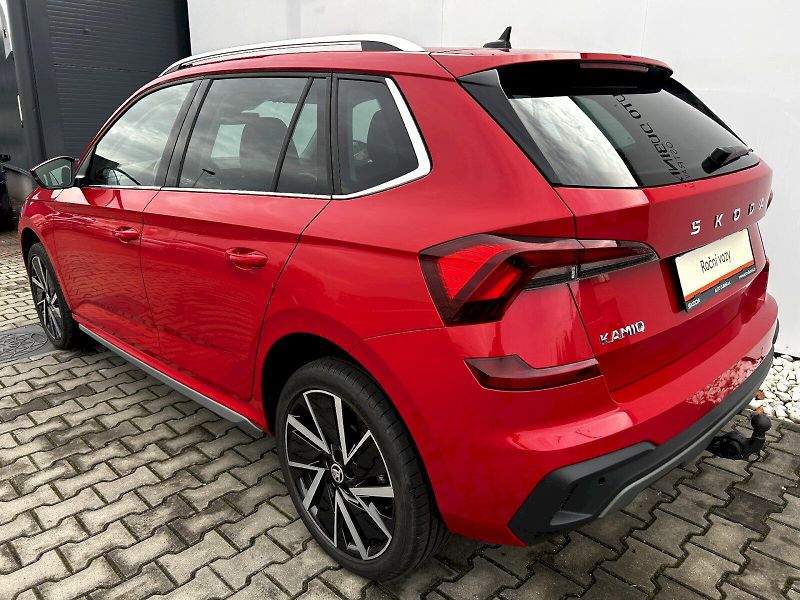 Škoda Kamiq (2024) 1.0 TSI 85kW DSG Top Selection - fotka 35 z 35