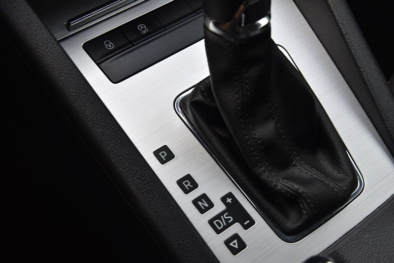 Škoda Octavia 1.5 TSi G-TEC,NAVI,TEMP,TAŽNÉ - fotka 30 z 45