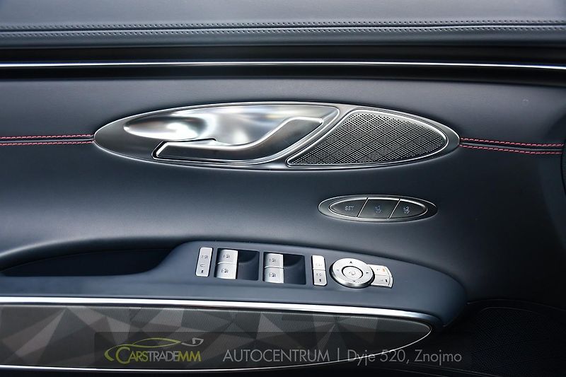 Genesis GV70 2.2CRDi AWD SPORT ZÁRUKA - fotka 28 z 59