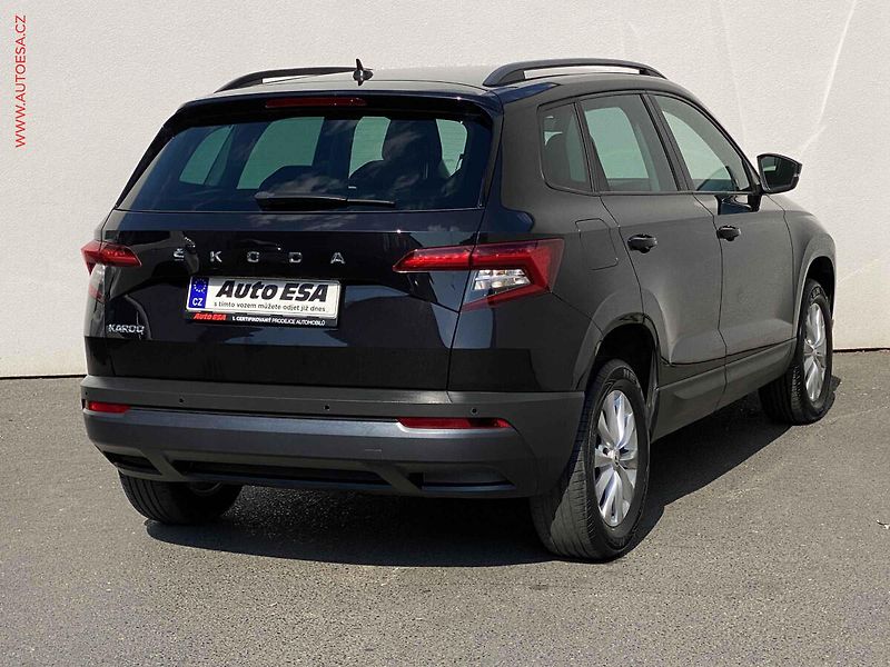 Škoda Karoq (2020) 1.0 TSi, Ambition, STK6/28 - fotka 4 z 18