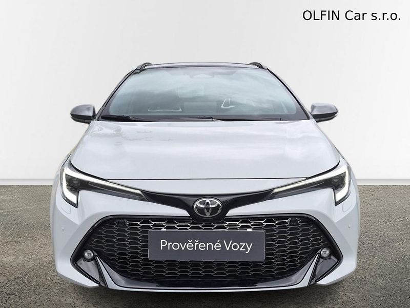 Toyota Corolla GR SPORT Dynamic 2.0 hybrid - fotka 4 z 25