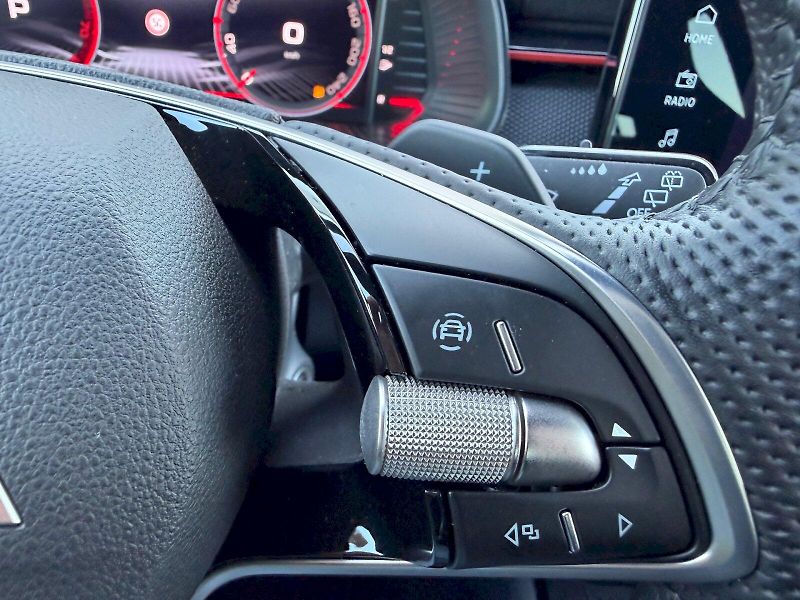 Škoda Kamiq (2025) 1.0 TSI 85kW DSG Monte Carlo - fotka 12 z 35