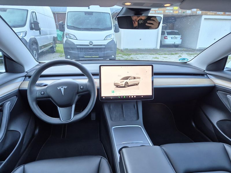 Tesla Model 3 LONG RANGE DUAL MOTOR TZ  95% - fotka 10 z 48