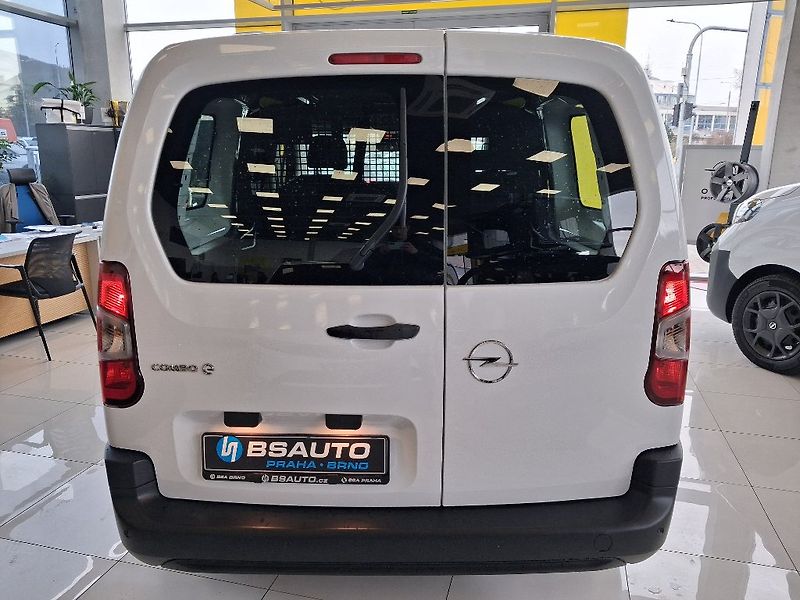 Opel Combo Crew Van Electric 100kW/50kWh - fotka 5 z 15