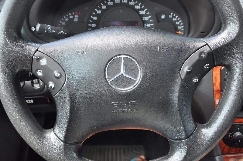 Mercedes-Benz Třídy C 220CDi 105kW KOMBI Automat - fotka 10 z 15