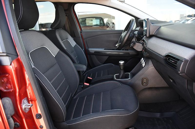 Dacia Jogger 1.0i LPG ZÁRUKA 2.SADA PNEU 1M - fotka 14 z 49
