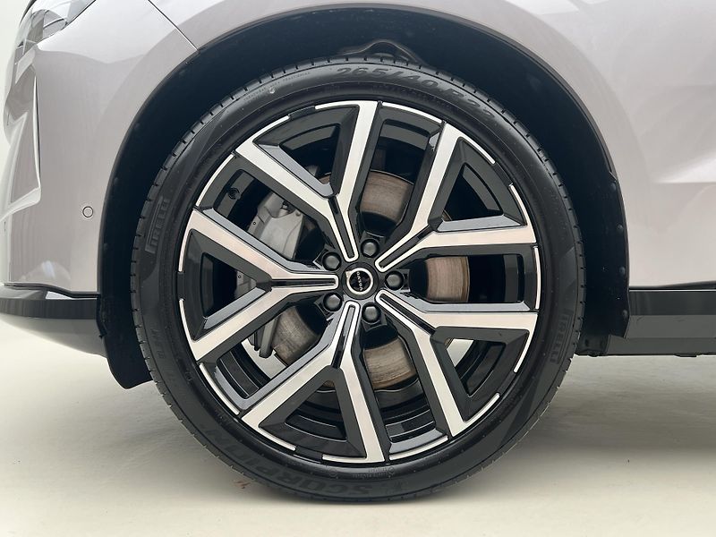 Volvo EX90 (2026) PURE TWIN PERFORMANCE ULTRA  - fotka 16 z 51