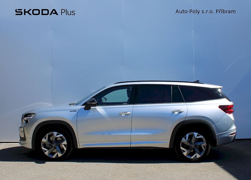 Škoda Kodiaq (2025) Sportline 2.0TDI / 142kW 4x4 7 - fotka 3 z 23