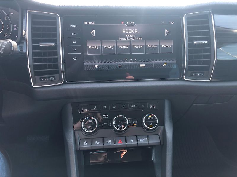 Škoda Kodiaq 2.0 TDi DSG 7st. 4x4 STYLE PLU - fotka 19 z 30