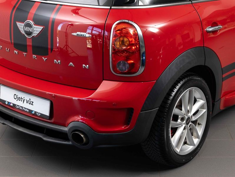 Mini Countryman COOPER JCW - fotka 9 z 22