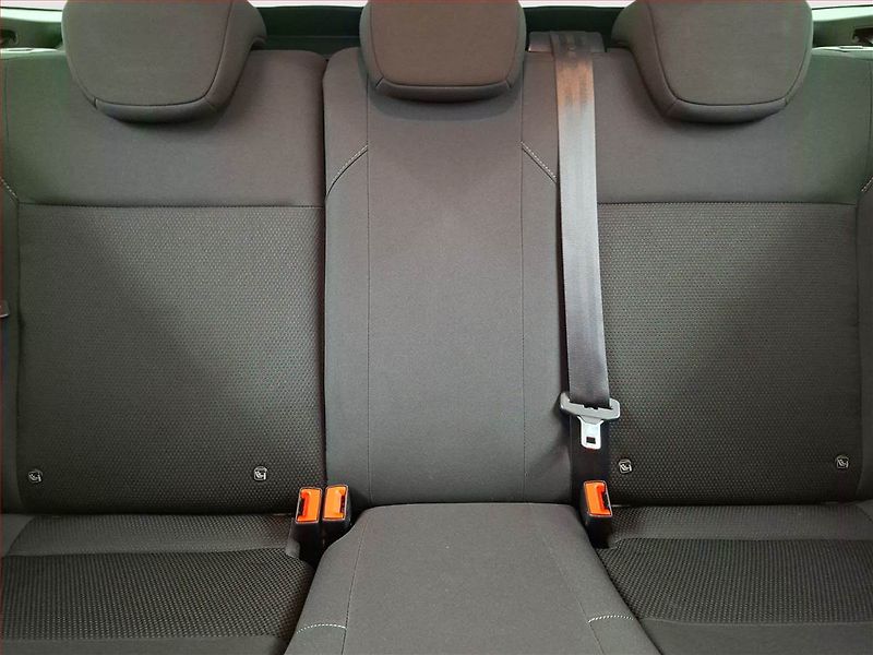 Ford Focus (2018) 1.0 EcoBoost, Tempomat - fotka 10 z 14