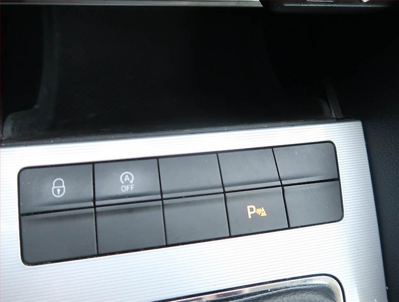 Škoda Octavia (2016) Style 1.6 TDI, Tempomat - fotka 15 z 22