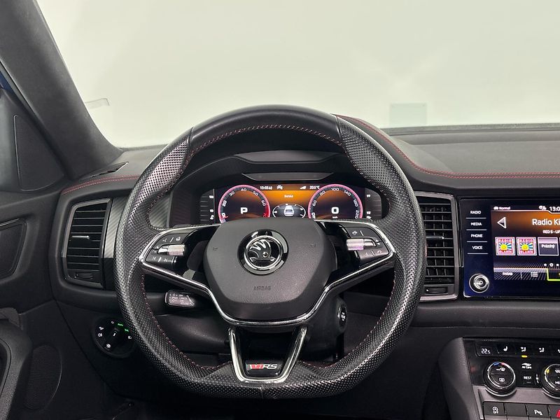 Škoda Kodiaq RS 4x4 DSG - fotka 18 z 31