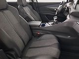 Peugeot 5008 (2019) PureTech 130, 7 míst, ČR,1.maj - náhled 9