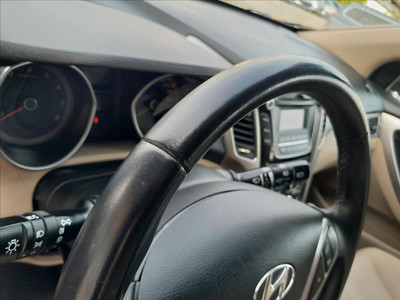 Hyundai i30 1,4i16V 73kW - fotka 41 z 48