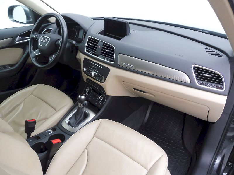 Audi Q3 (2017) 2,0 TDI 135kW quattro S tronic - fotka 9 z 29