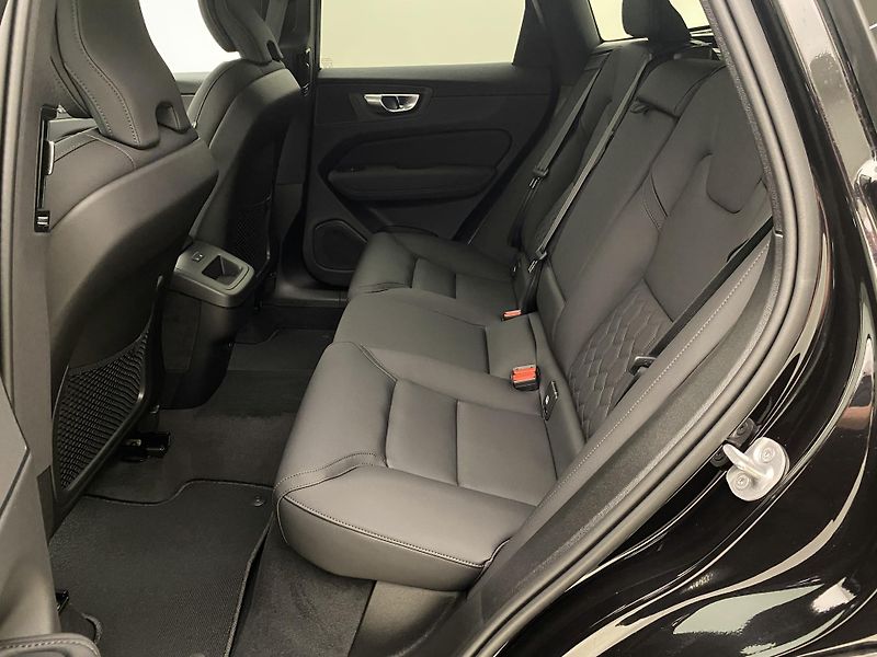 Volvo XC60 (2026) B5 AWD AUT BRIGHT PLUS  - fotka 5 z 62