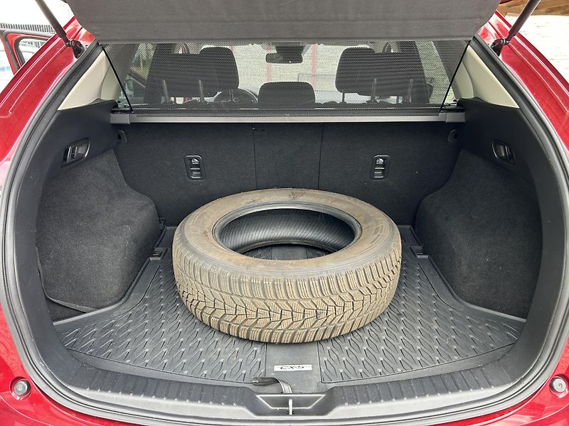 Mazda CX-5 (2017) 2.0 i 121 KW naj.80 tis km - fotka 15 z 24