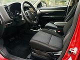 Mitsubishi Outlander 2.2D 4x4 1MAJ TAŽNÉ SERVISKA  - náhled 27