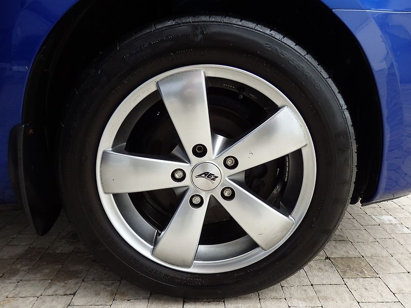 Mazda 3 1,6 HDi 80kW KLIMA, SERVISKA - fotka 12 z 13