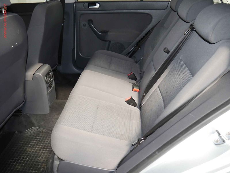 Volkswagen Golf Plus (2006) 1.9TDI, ČR, Xenon, AC - fotka 10 z 14