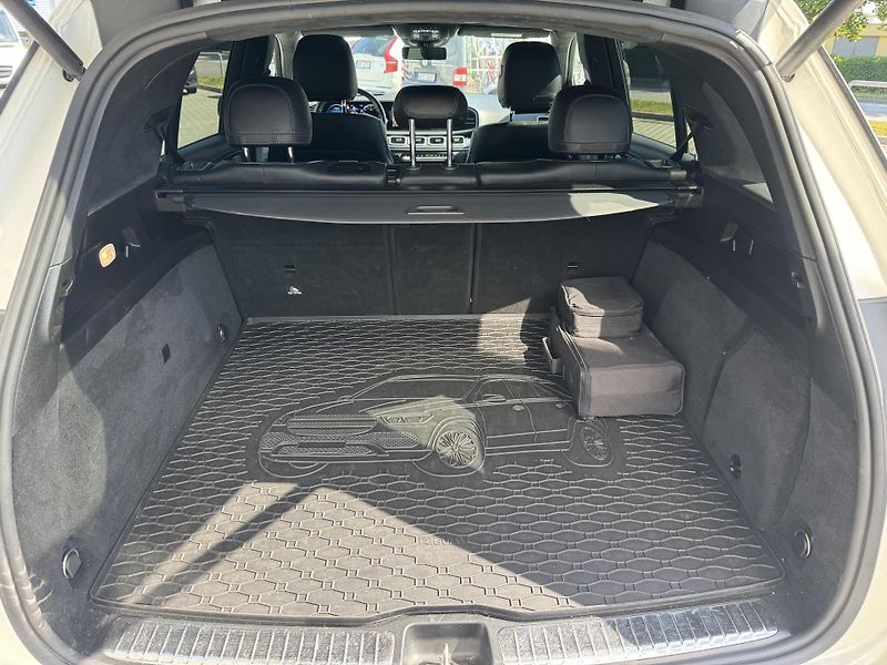 Mercedes-Benz GLE (2022) GLE 350e 4M AMG PANORAMA - fotka 13 z 27