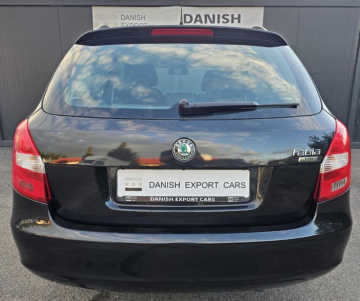 Škoda Fabia 1.2 TSI 63kW,KLIMA,1.MAJITEL - fotka 11 z 49