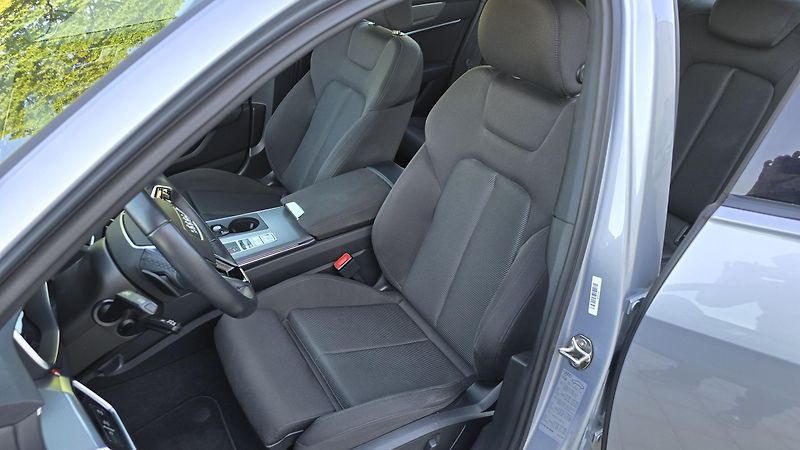 Audi A6 (2021) A6 Sport 50 TDI 4x4 tiptronic - fotka 14 z 32