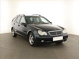 Mercedes-Benz Třídy C (2004) C 220 CDI , po STK, Tažné - náhled 1