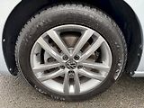 Volkswagen Touran (2024) 1.5 TSI 110kW DSG People - náhled 35