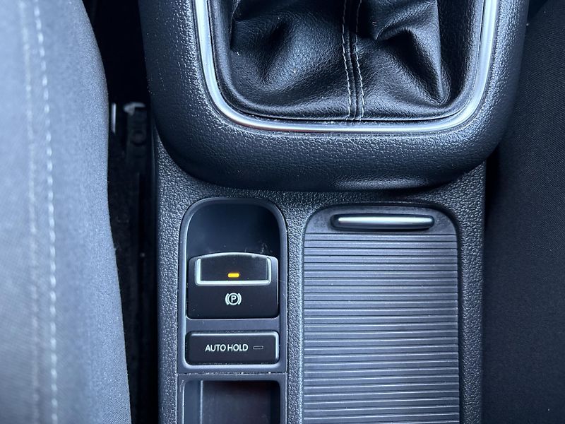 Volkswagen Tiguan (2011) 1.4 TSI Team BlueMotion -PĚKNÝ - fotka 19 z 20