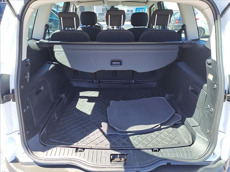 Ford S-MAX 1,6 EcoBoost 118kW KOUPENO CZ - fotka 14 z 18