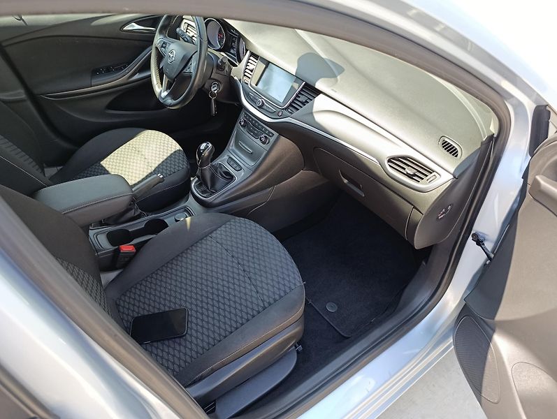 Opel Astra 1.0 77kW ČR 1.MAJITEL  - fotka 18 z 31