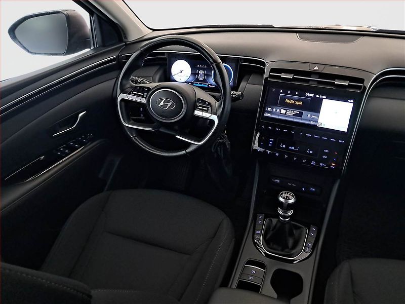 Hyundai Tucson (2022) 1.6 T-GDI - fotka 7 z 17