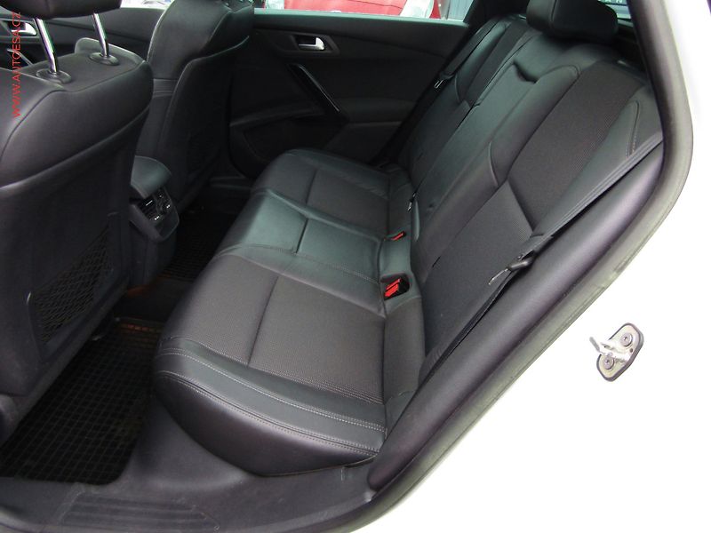 Peugeot 508 (2011) 2.0 HDi, 2.maj,ČR, Active - fotka 10 z 20