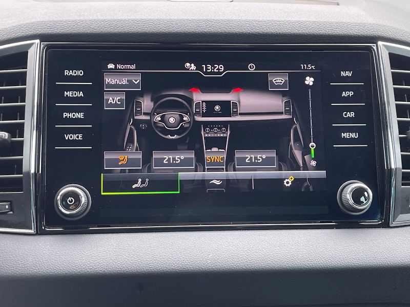 Škoda Karoq (2023) 1.5 TSI 110kW DSG Style Plus - fotka 18 z 31