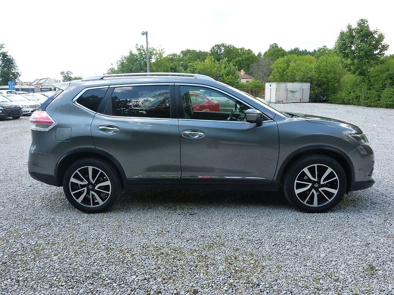 Nissan X-Trail 1.6 dCi - fotka 7 z 19