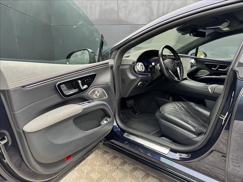 Mercedes-Benz EQS 580 4MATIC DPH ZÁRUKA - fotka 10 z 25