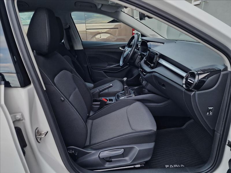 Škoda Fabia 1.0TSI Ambition,ČR,1.Majitel - fotka 14 z 43