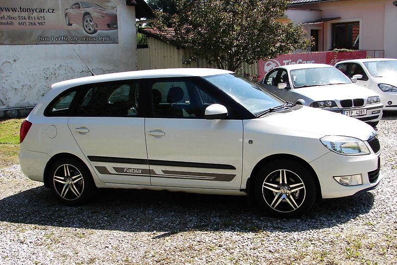 Škoda Fabia 1.6 TDi + KOLA, KLIMA,STK,ČR   - fotka 5 z 35