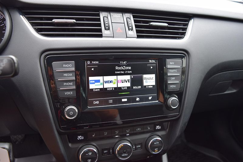 Škoda Octavia (2016) 2.0TDI 110kw ED. JOY BIXEN TAŽ - fotka 25 z 48