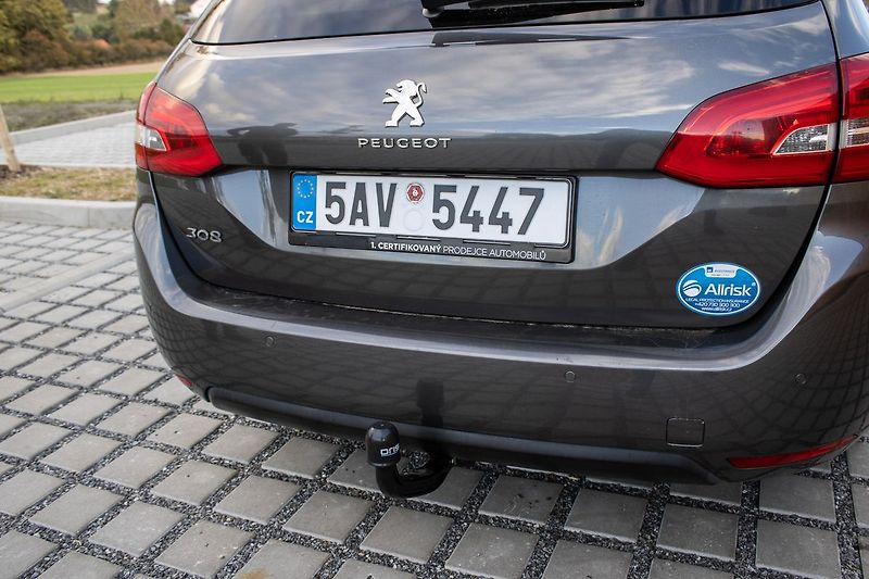 Peugeot 308 - fotka 11 z 36