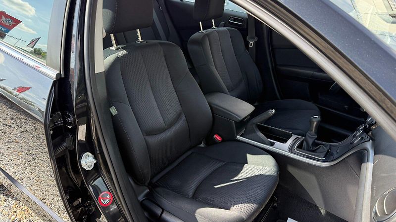 Mazda 6 (2012) 1.8i 88kW *1maj.*tažné*výhřev* - fotka 15 z 21