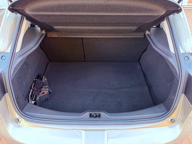 Renault Mégane 1.6 16V, ČR, 1.Maj - fotka 9 z 21