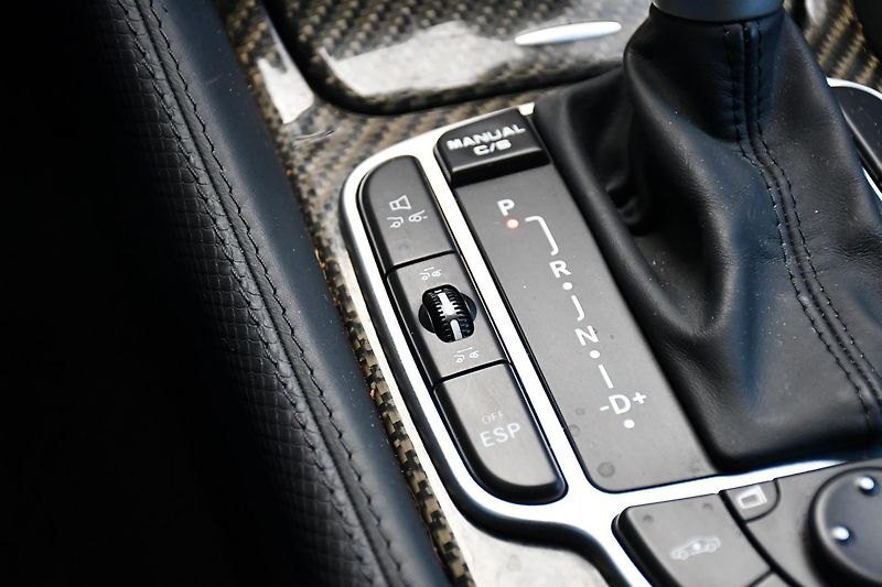 Mercedes-Benz SL 65 AMG V12 Anniversary Edition - fotka 28 z 41