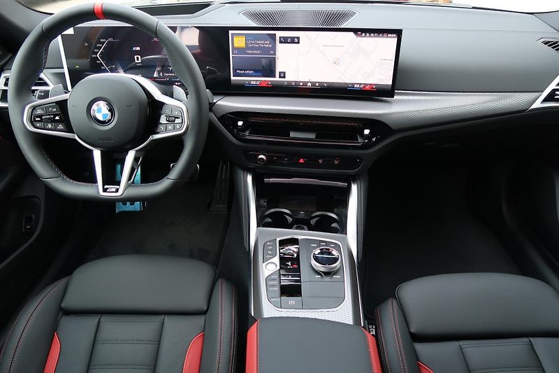 BMW Řada 4 M440i xDrive Gran Coupé - fotka 4 z 6
