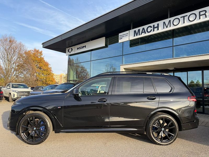 BMW X7 40xd Masáže Nezávislé Tažné - fotka 3 z 21