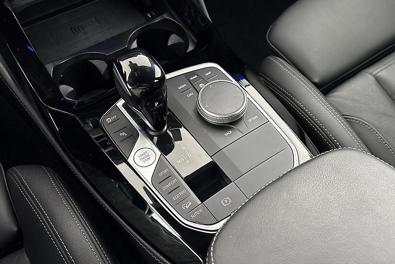 BMW X4 M40d - fotka 23 z 26