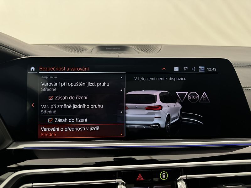 BMW X5 M50D*CZ*1-MAJ*DPH*TOP* - fotka 37 z 48